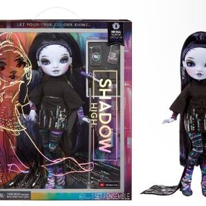 BNIB Brand New Shadow High Reina “Glitch” Crowne Doll – Fashion Doll Gift